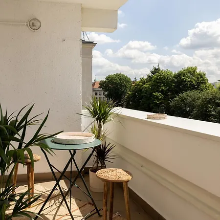 Four Seasons Old Town - Summer *